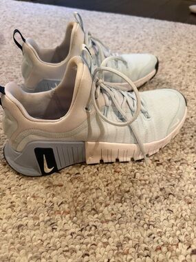 Nike Metcons Size 9